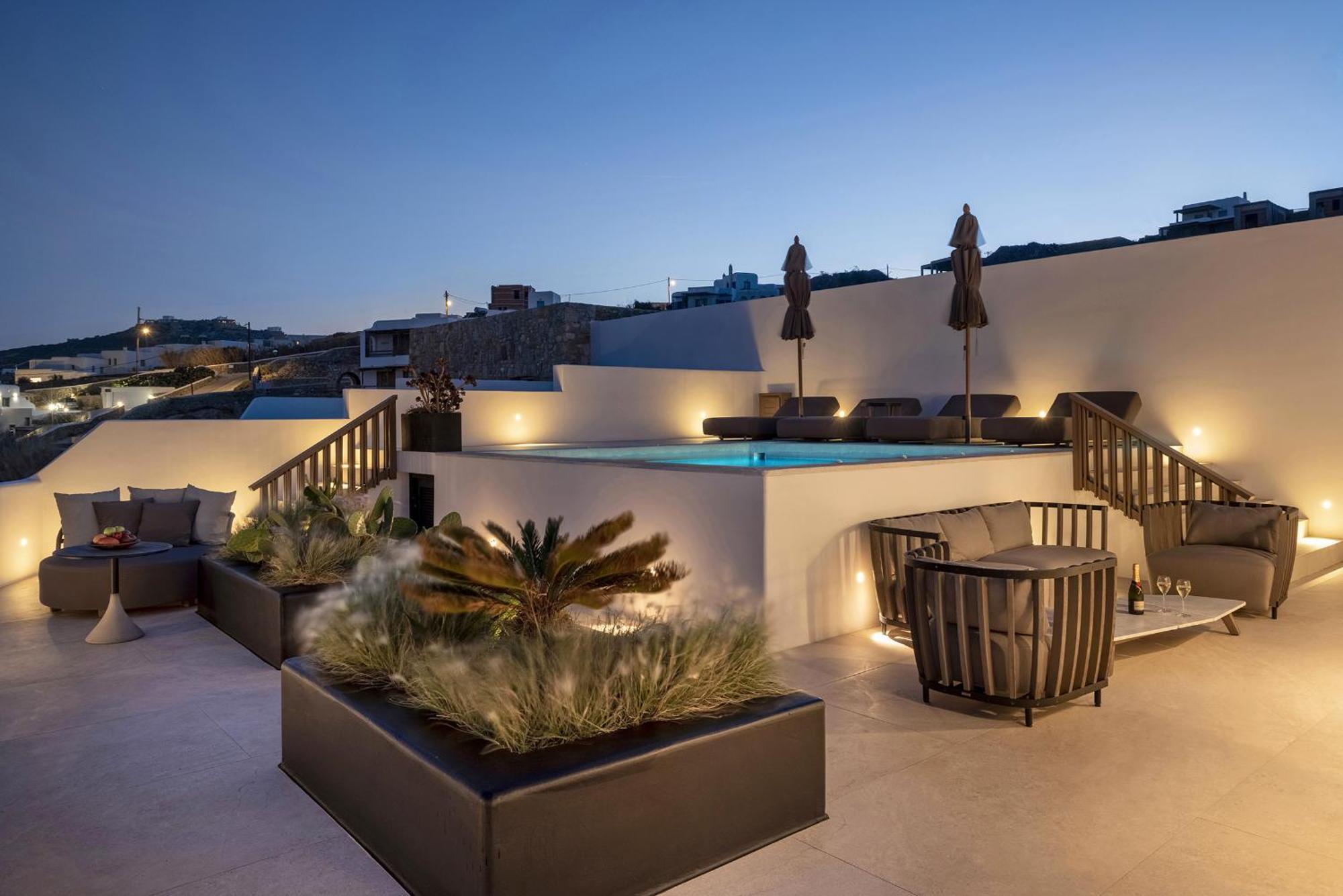 Aeonic Suites And Spa Mykonos Town Exterior photo