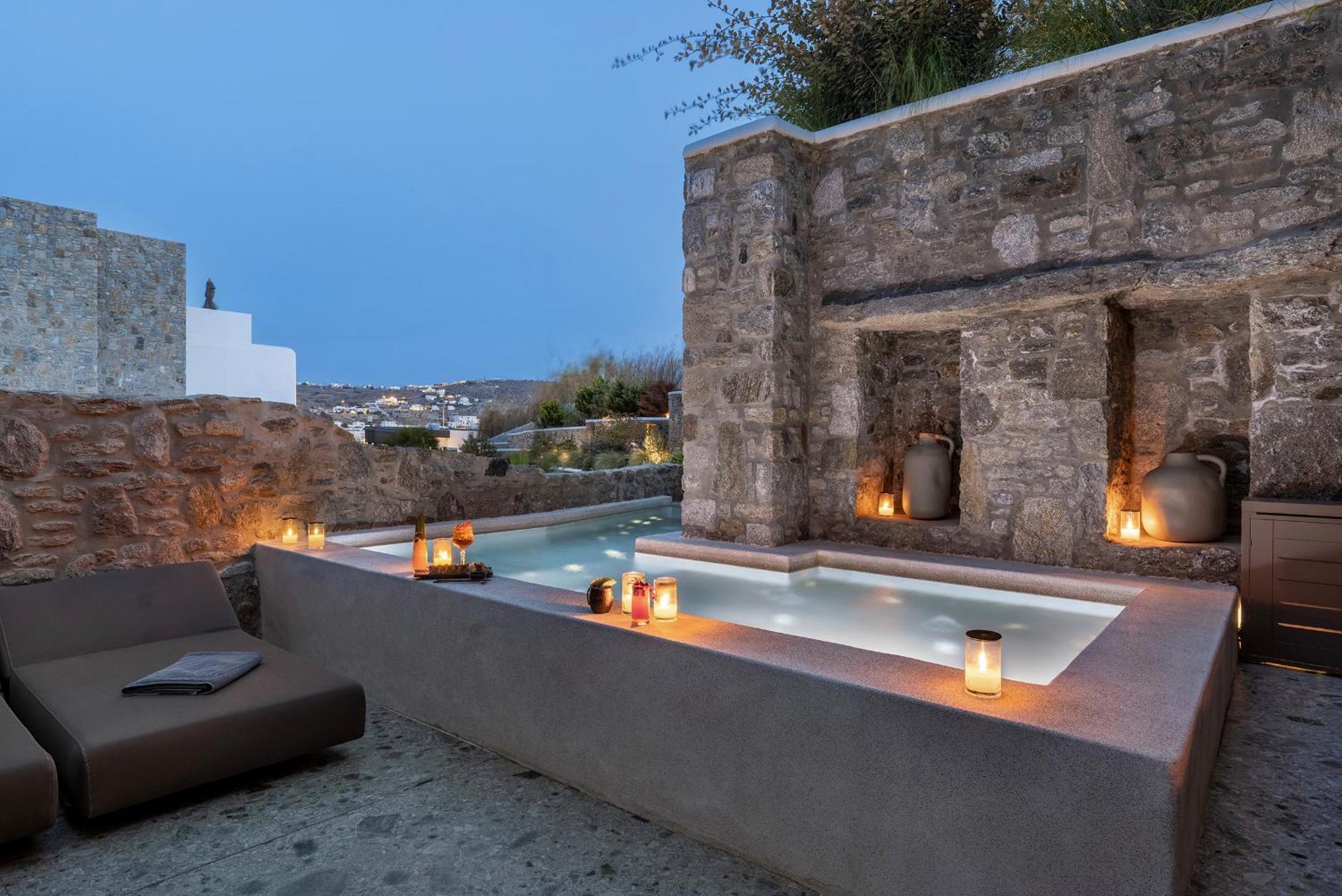 Aeonic Suites And Spa Mykonos Town Exterior photo